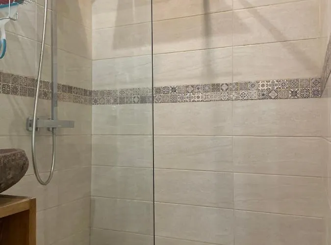 Cosyfull Centre Jacuzzi